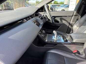 Used Land Rover Range Rover Evoque 2023 for sale - 79055771: Photo