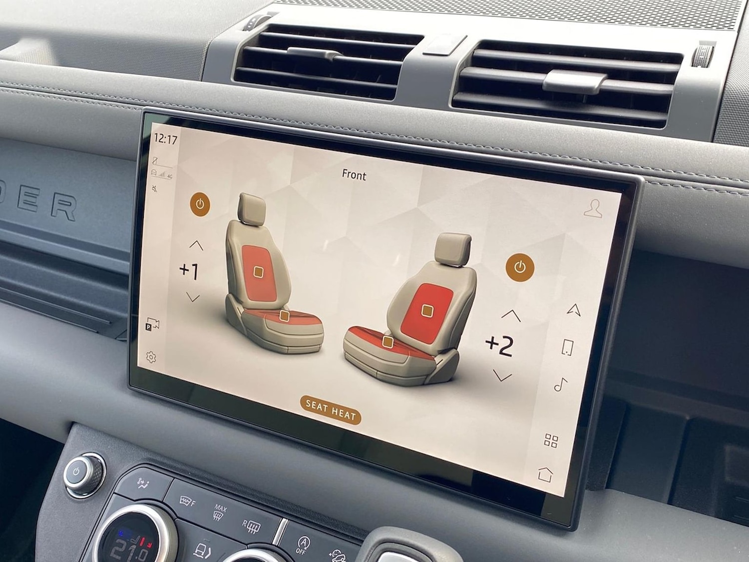 Used Land Rover Defender 2025 for sale - 78193557: Photo 24