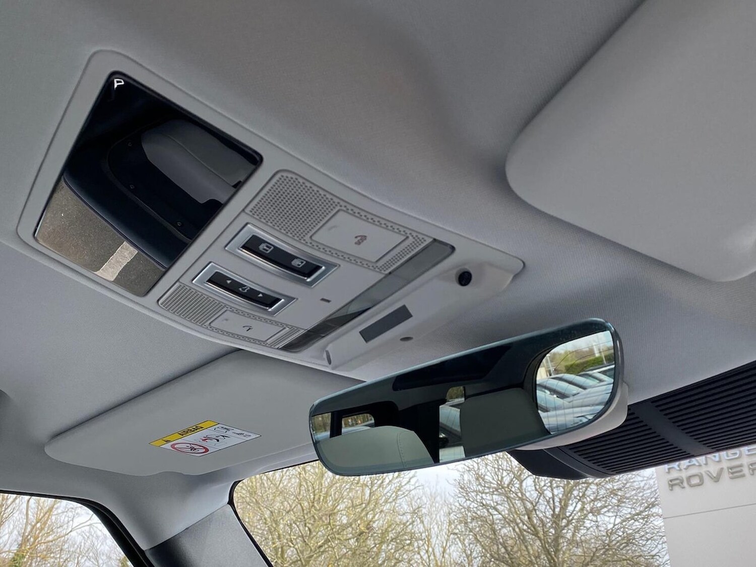 Used Land Rover Defender 2025 for sale - 78193557: Photo 25