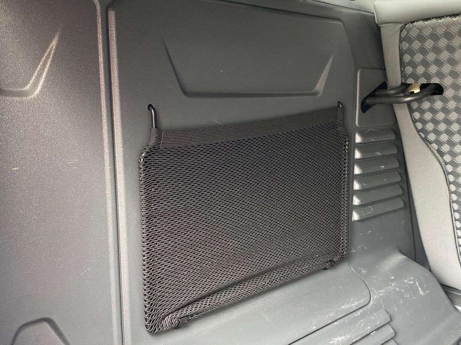 Used Land Rover Defender 2025 for sale - 78193557: Photo 32