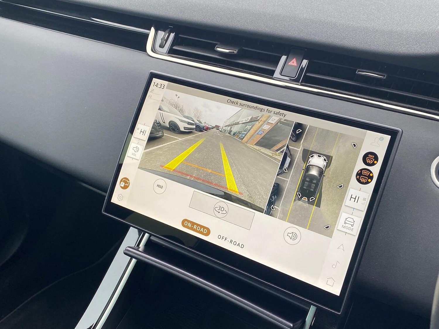 Used Land Rover Range Rover Evoque 2025 for sale - 77595501: Photo 12