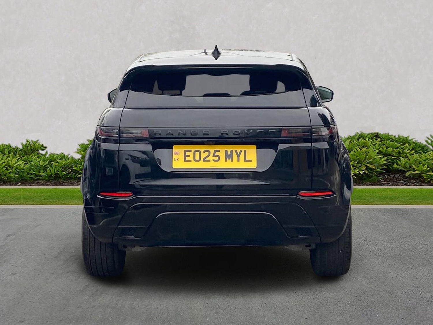 Used Land Rover Range Rover Evoque 2025 for sale - 77595501: Photo 6