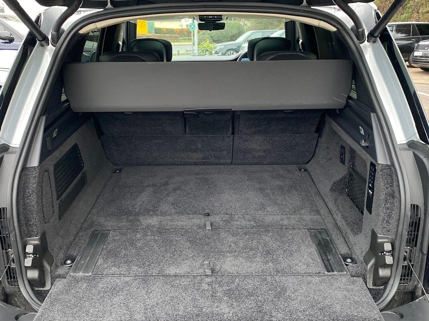 Used Land Rover Range Rover 2024 for sale - 77487882: Photo 10