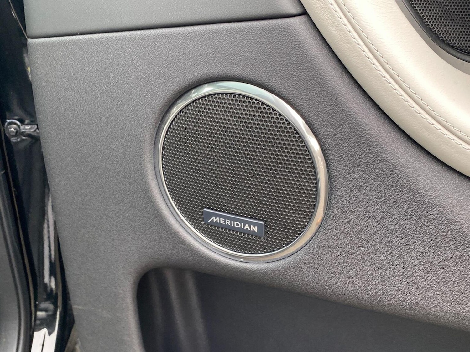 Used Land Rover Discovery Sport 2024 for sale - 76963574: Photo 24