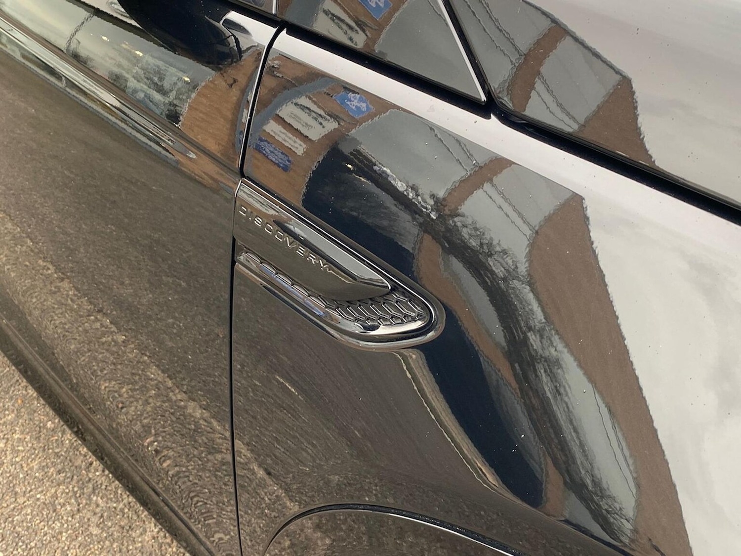 Used Land Rover Discovery Sport 2024 for sale - 76963574: Photo 32