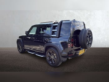 Used Land Rover Defender 2022 for sale - 79545659: Photo