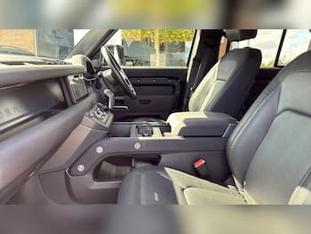 Used Land Rover Defender 2022 for sale - 79545659: Photo
