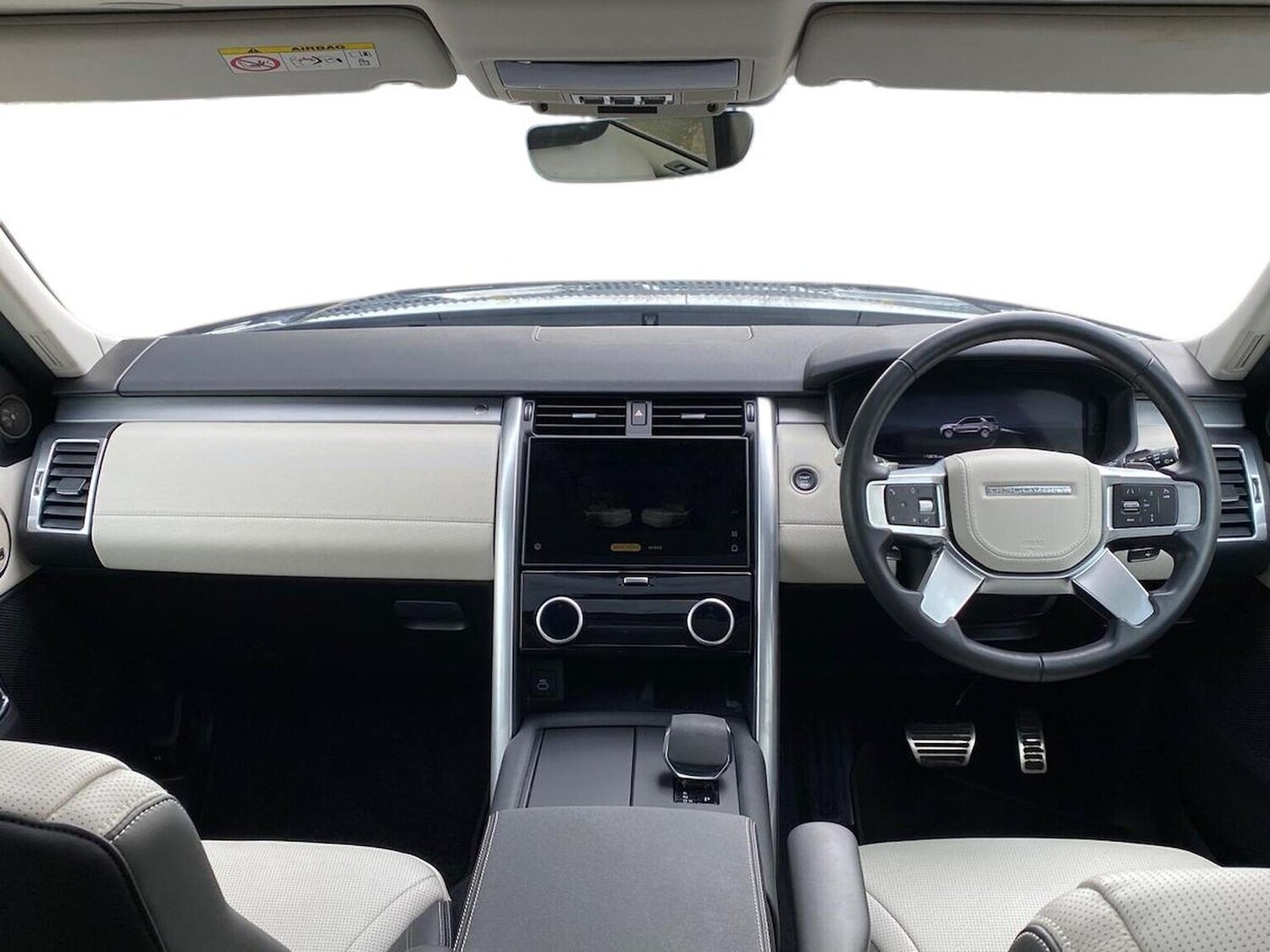 Used Land Rover Discovery 2024 for sale - 78193633: Photo 11