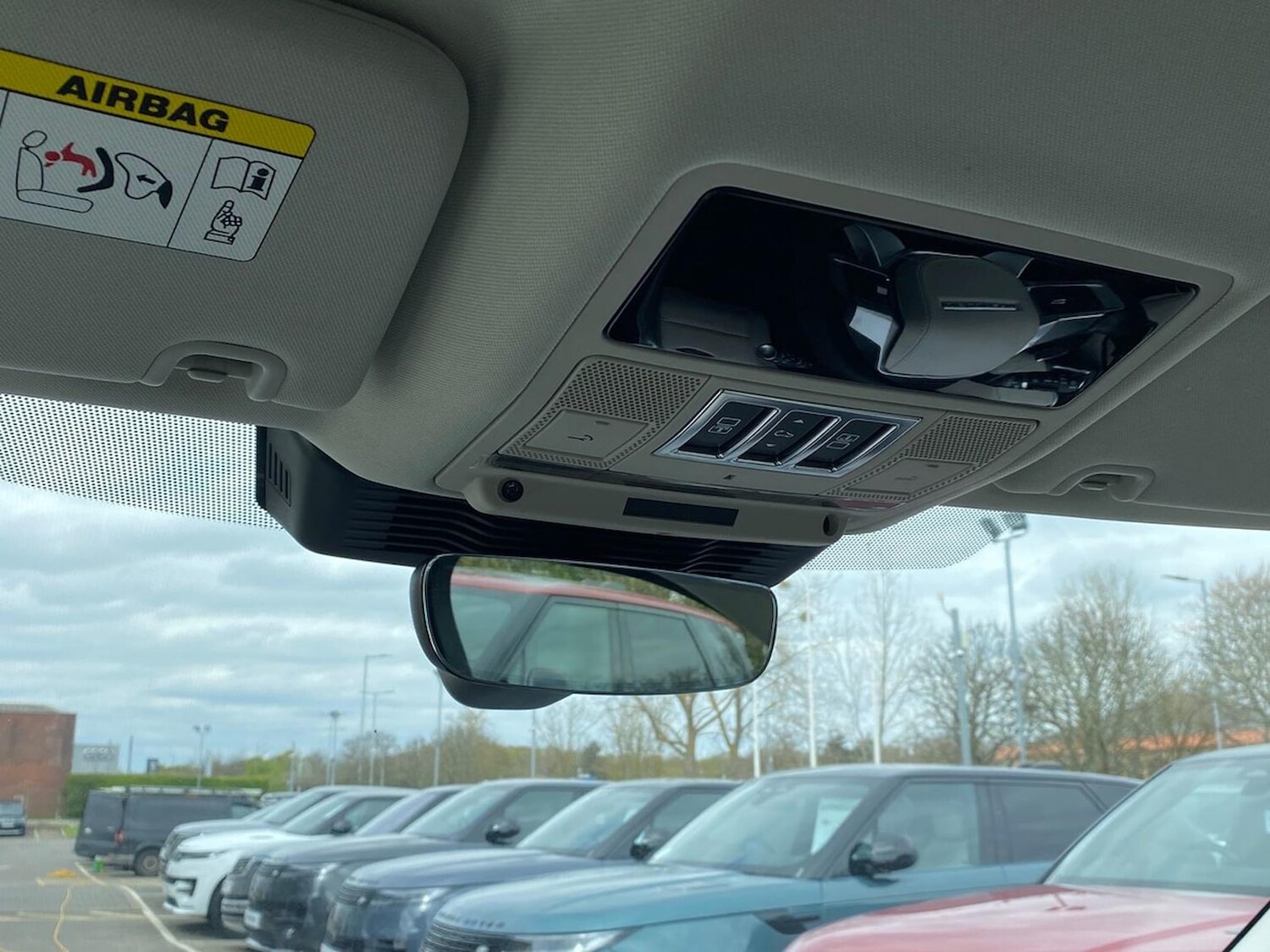 Used Land Rover Discovery 2024 for sale - 78193633: Photo 25