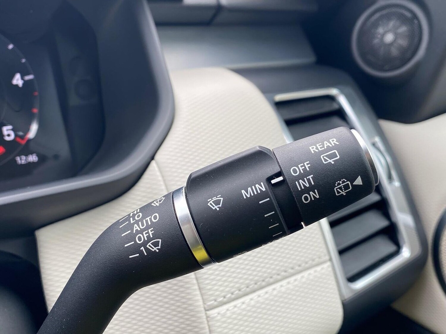 Used Land Rover Discovery 2024 for sale - 78193633: Photo 34