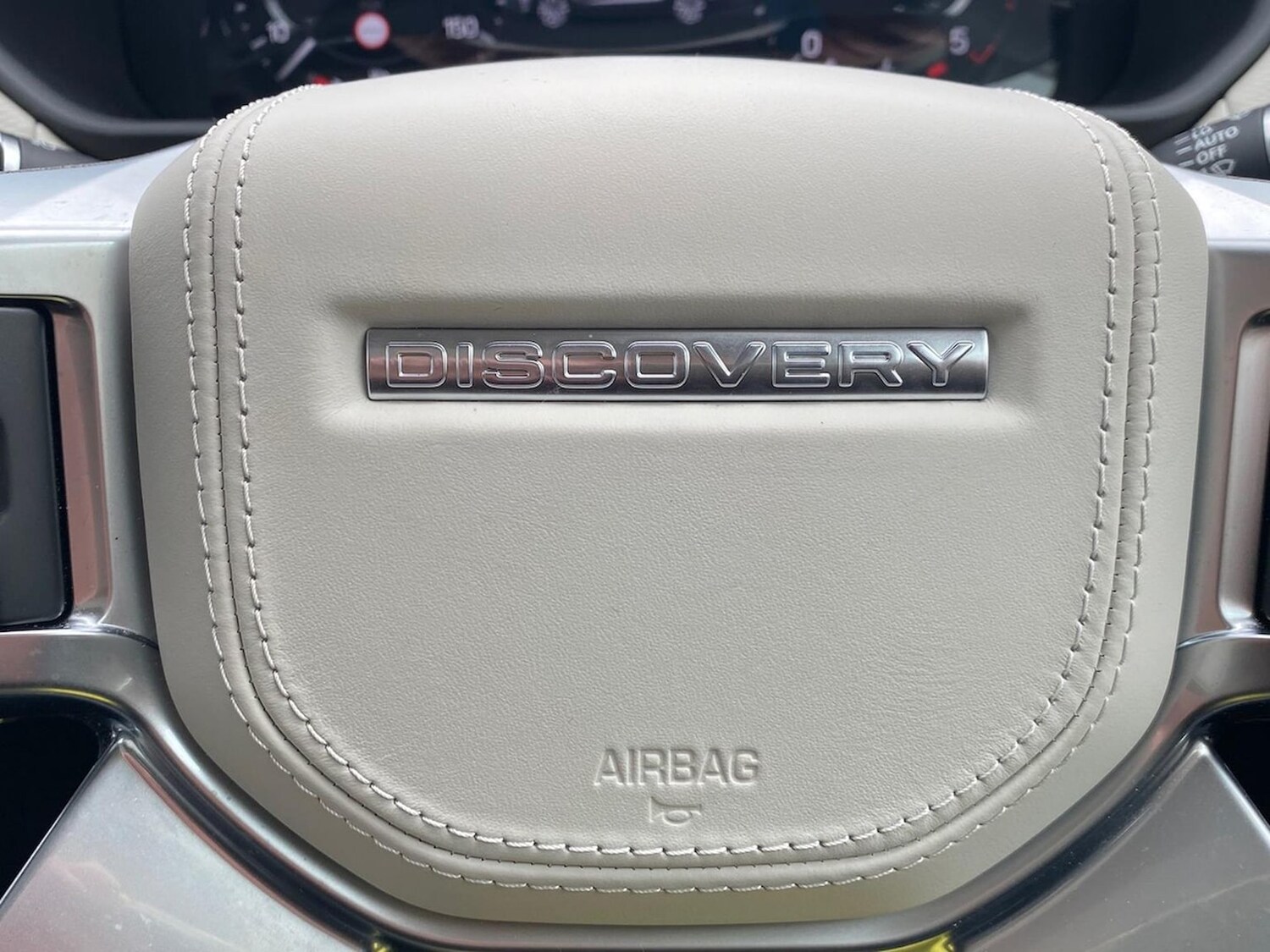 Used Land Rover Discovery 2024 for sale - 78193633: Photo 36