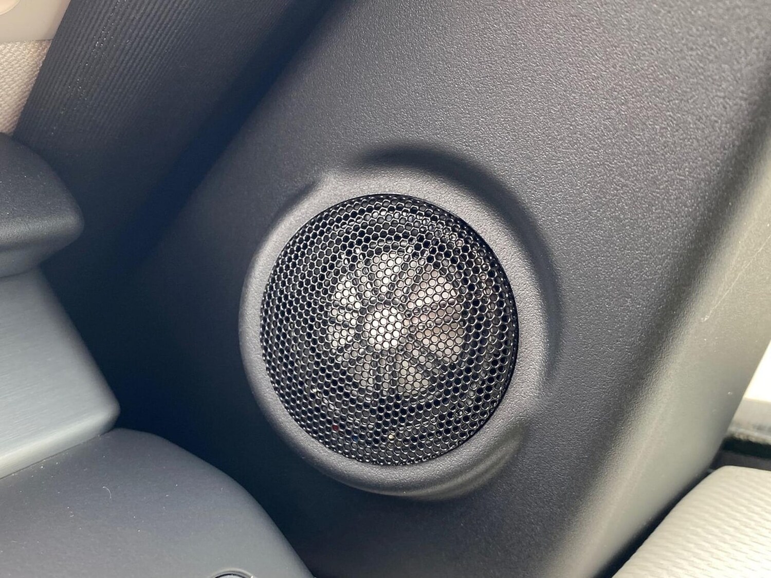 Used Land Rover Discovery 2024 for sale - 78193633: Photo 37