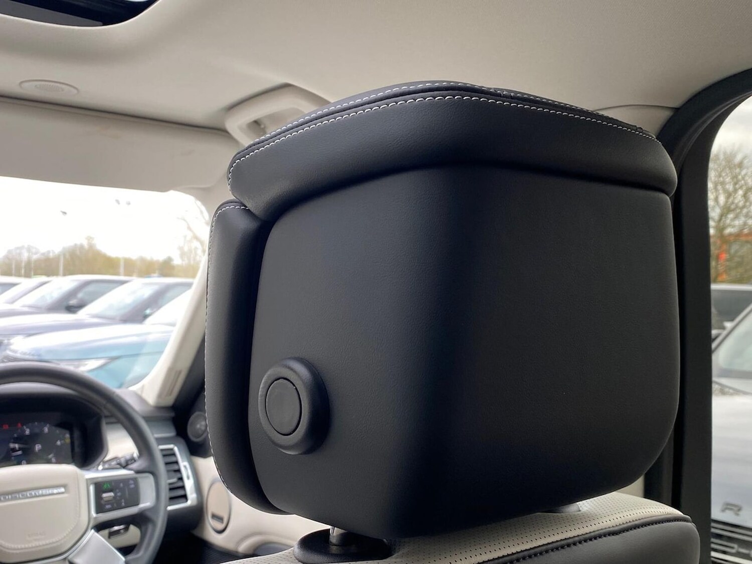 Used Land Rover Discovery 2024 for sale - 78193633: Photo 44