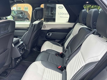 Used Land Rover Discovery 2023 for sale - 78909718: Photo