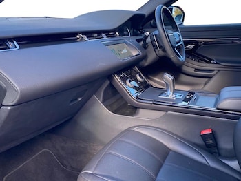 Used Land Rover Range Rover Evoque 2022 for sale - 76382650: Photo