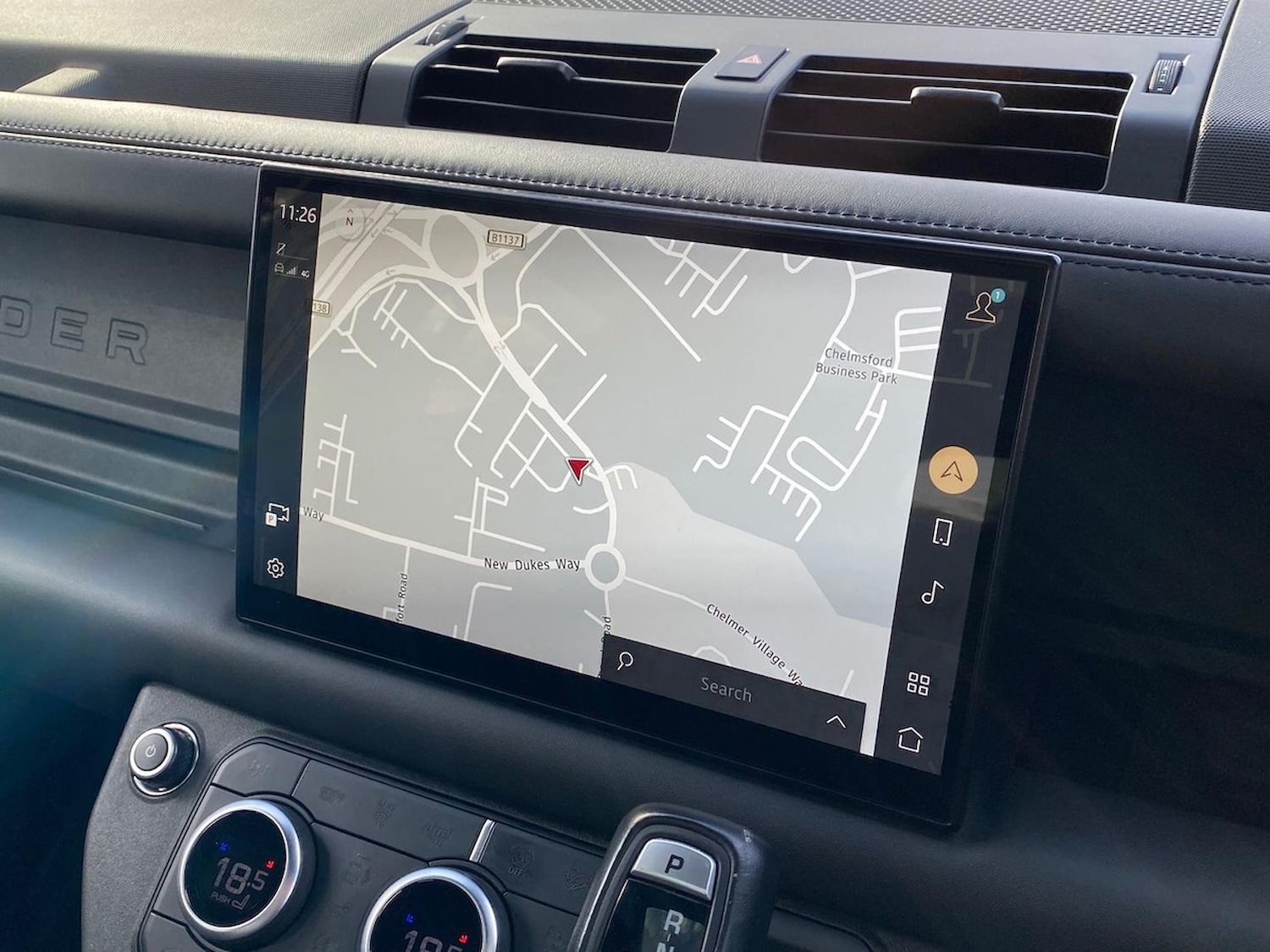 Used Land Rover Defender 2022 for sale - 76392446: Photo 11