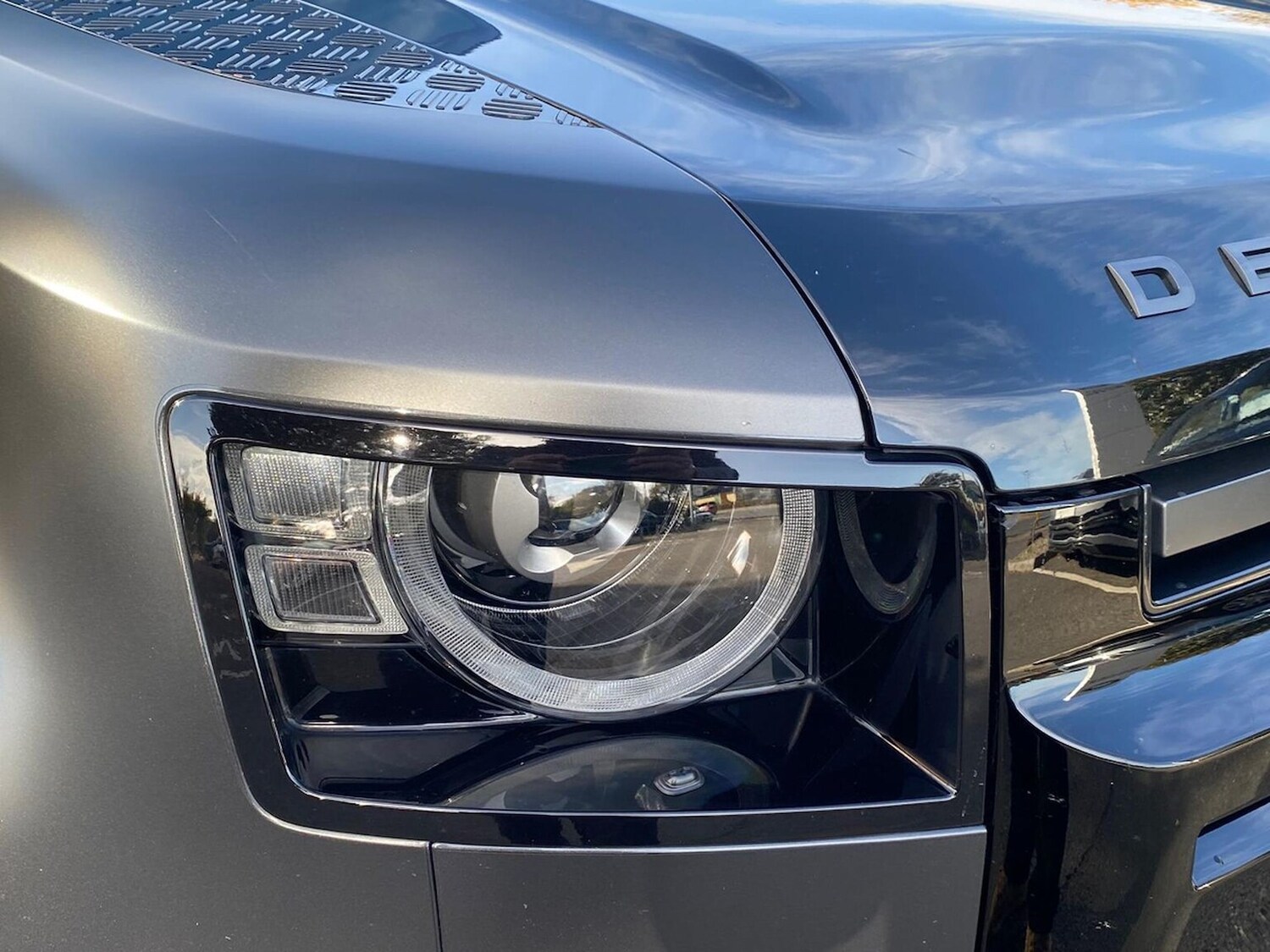 Used Land Rover Defender 2022 for sale - 76392446: Photo 17