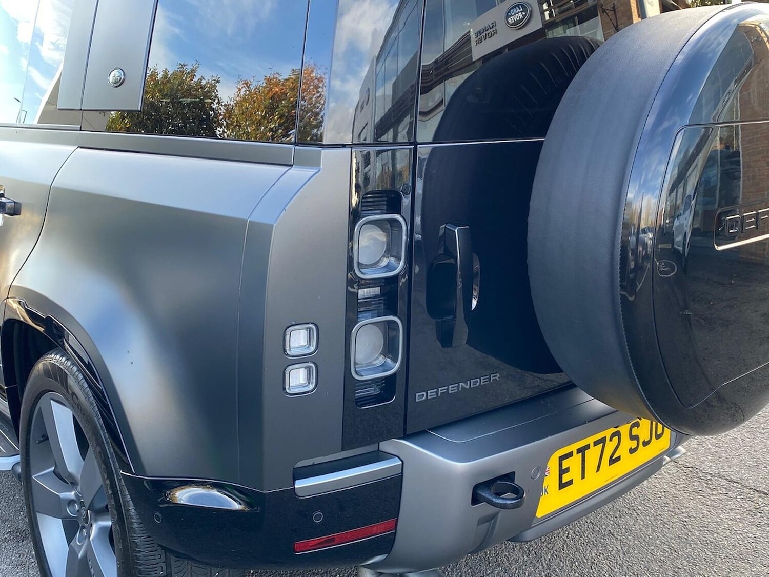 Used Land Rover Defender 2022 for sale - 76392446: Photo 19