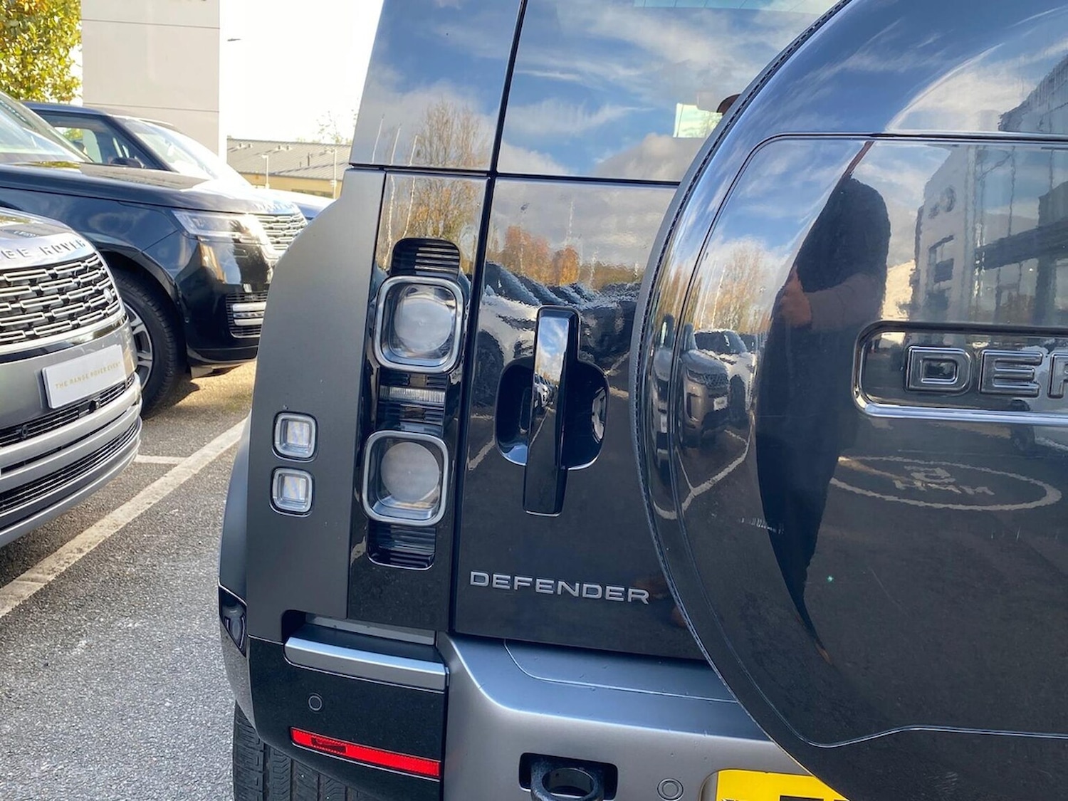 Used Land Rover Defender 2022 for sale - 76392446: Photo 26