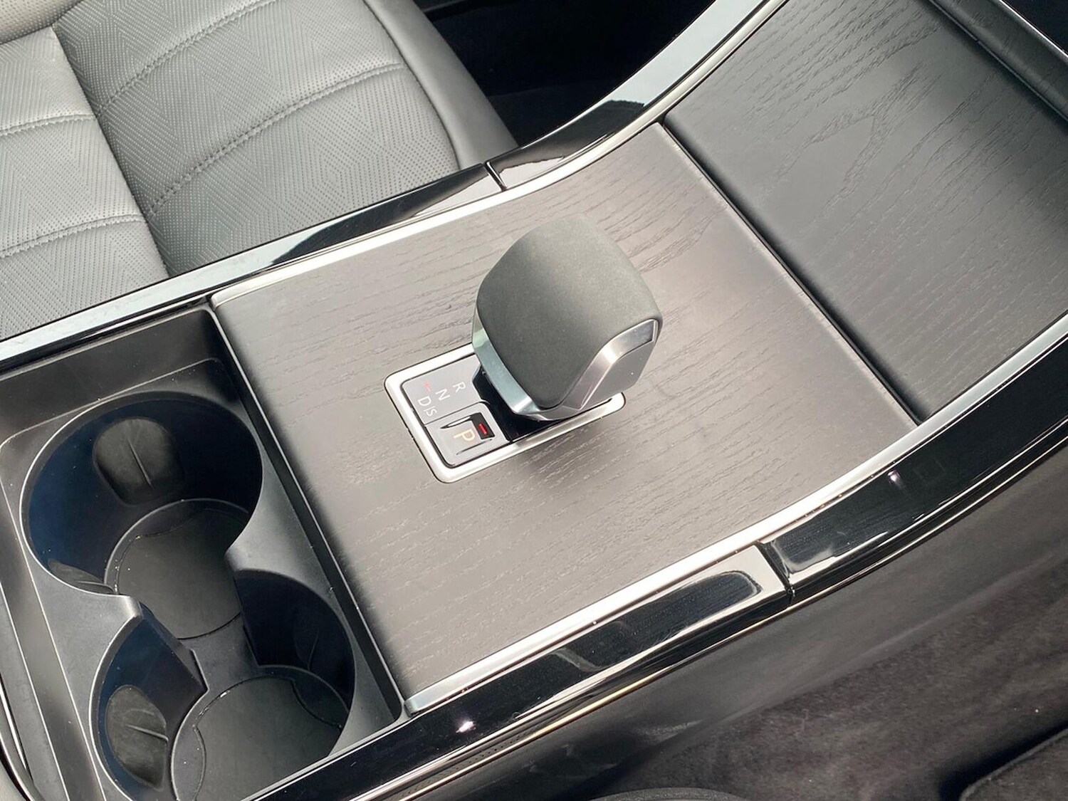 Used Land Rover Range Rover Evoque 2024 for sale - 76663809: Photo 13