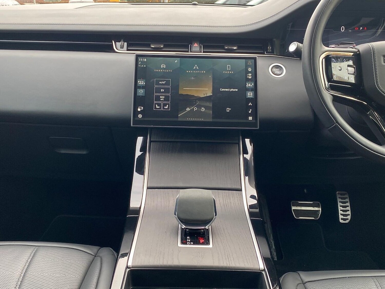 Used Land Rover Range Rover Evoque 2024 for sale - 76663809: Photo 14