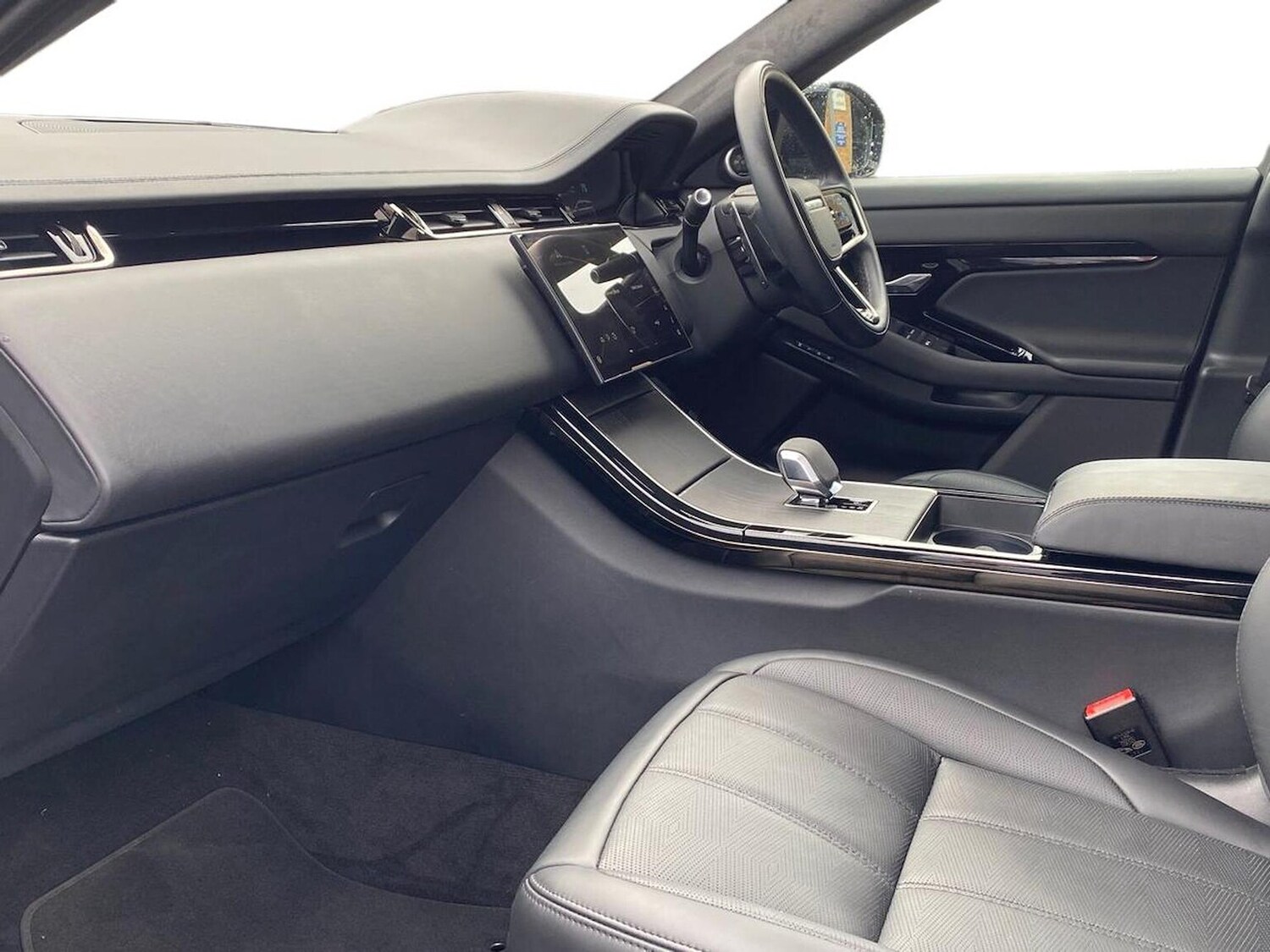 Used Land Rover Range Rover Evoque 2024 for sale - 76663809: Photo 3