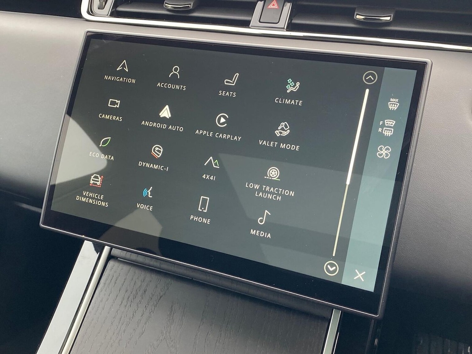 Used Land Rover Range Rover Evoque 2024 for sale - 76663809: Photo 34