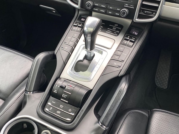 Used Porsche Cayenne 2017 for sale - 76300803: Photo 13