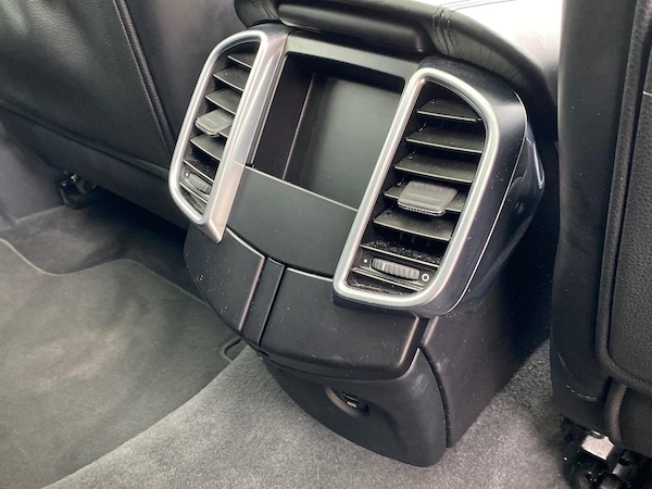 Used Porsche Cayenne 2017 for sale - 76300803: Photo 18