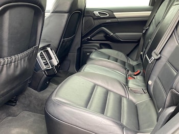 Used Porsche Cayenne 2017 for sale - 76300803: Photo 4
