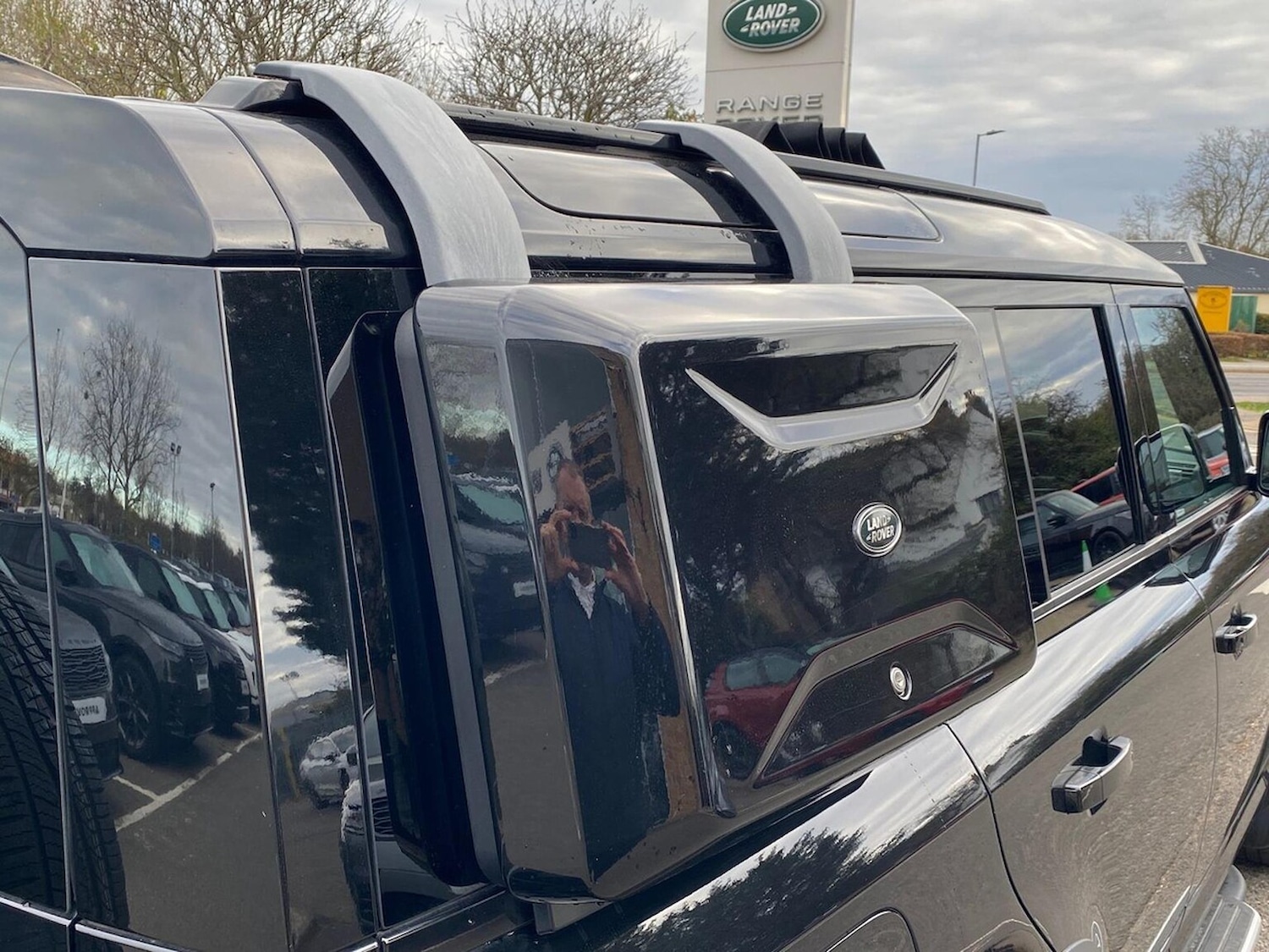 Used Land Rover Defender 2022 for sale - 76637803: Photo 29