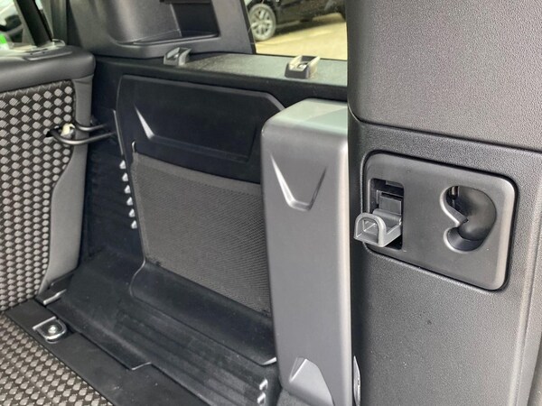 Used Land Rover Defender 2024 for sale - 75517968: Photo 27