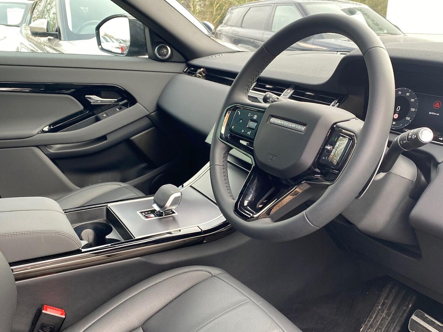 Used Land Rover Range Rover Evoque 2025 for sale - 77487966: Photo 32