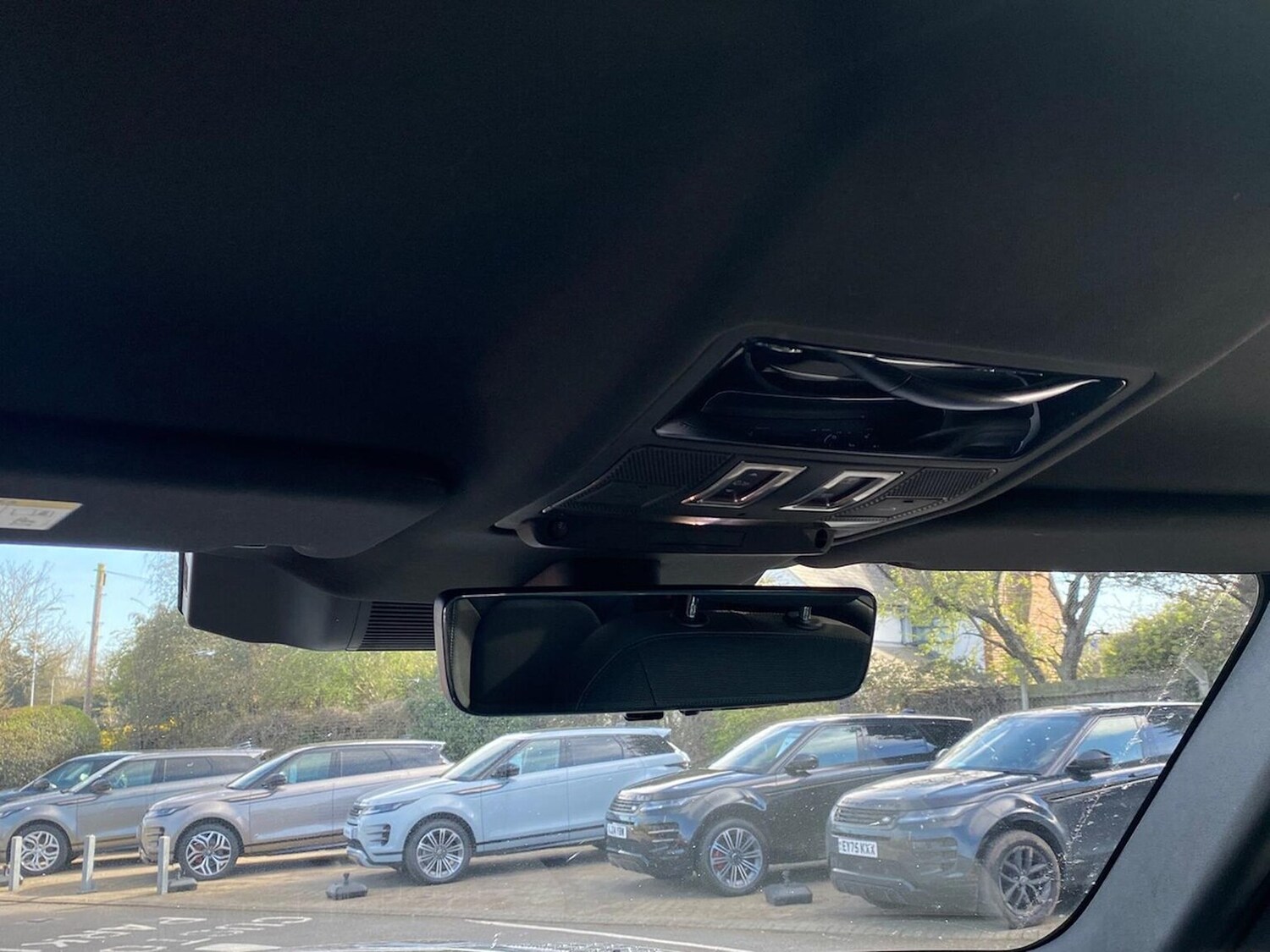 Used Land Rover Defender 2023 for sale - 78193613: Photo 25