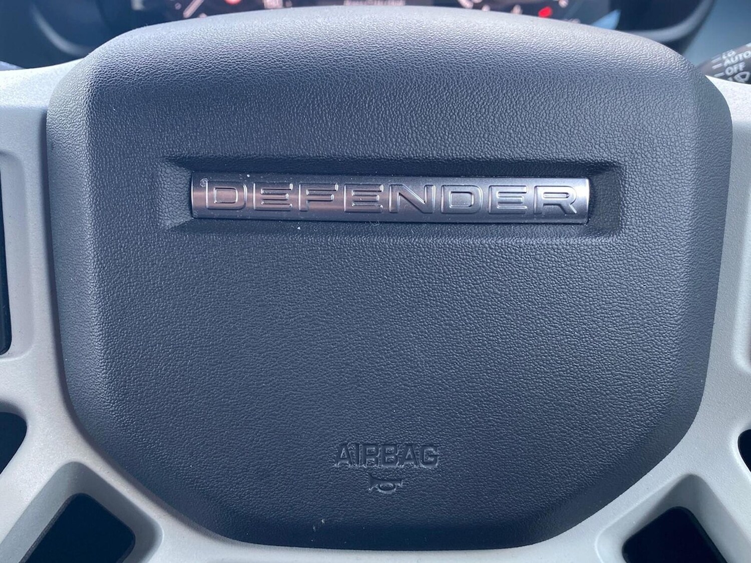 Used Land Rover Defender 2023 for sale - 78193613: Photo 34