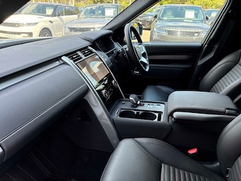 Used Land Rover Discovery 2025 for sale - 79185523: Photo
