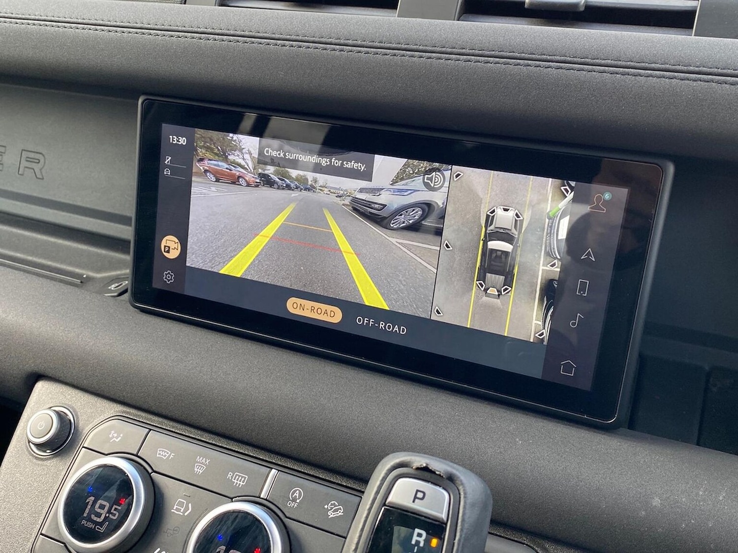 Used Land Rover Defender 2022 for sale - 76396957: Photo 12