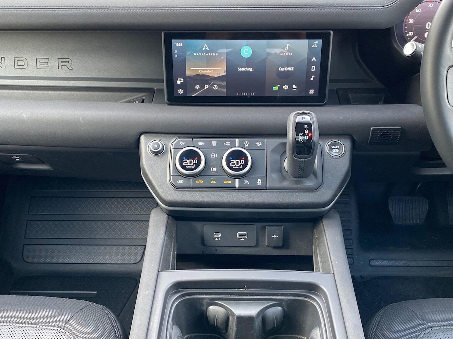 Used Land Rover Defender 2022 for sale - 76396957: Photo 14