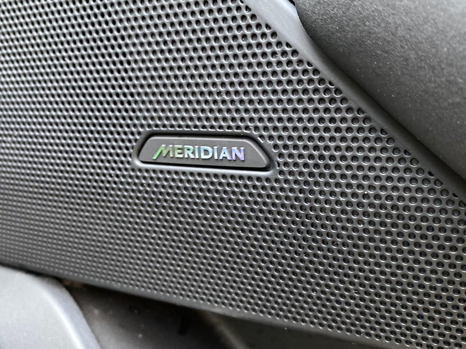 Used Land Rover Range Rover Velar 2023 for sale - 77721408: Photo 24