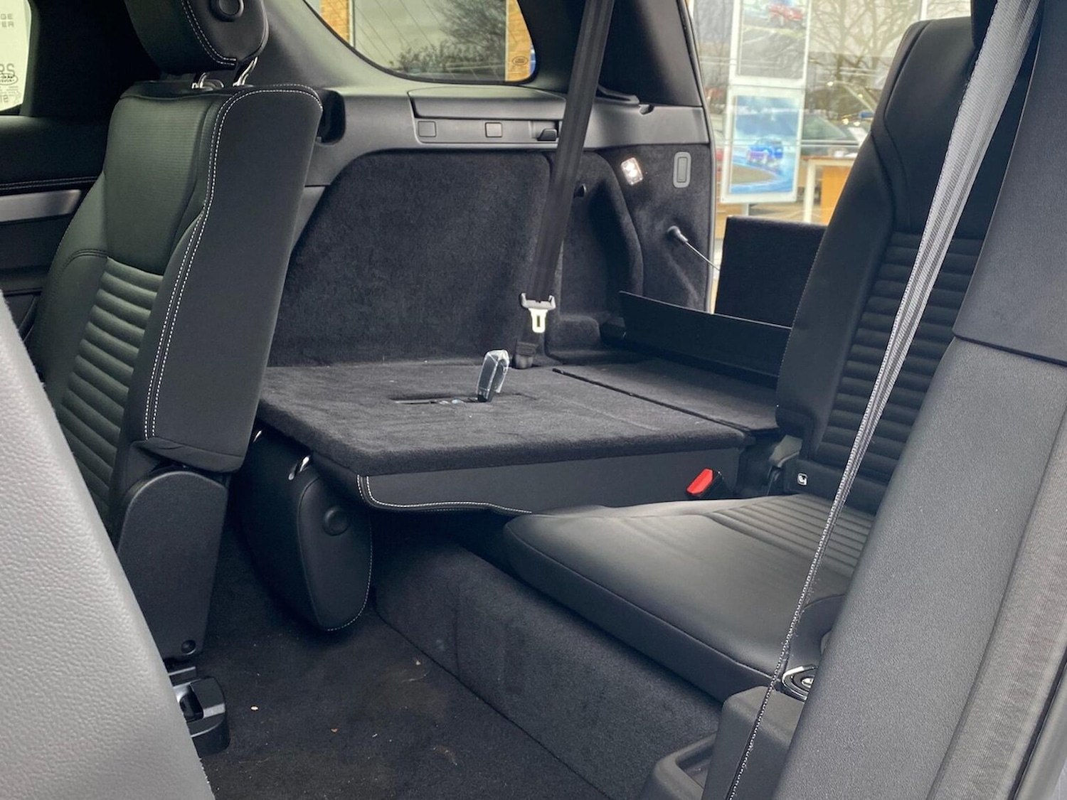 Used Land Rover Discovery 2025 for sale - 77891693: Photo 33