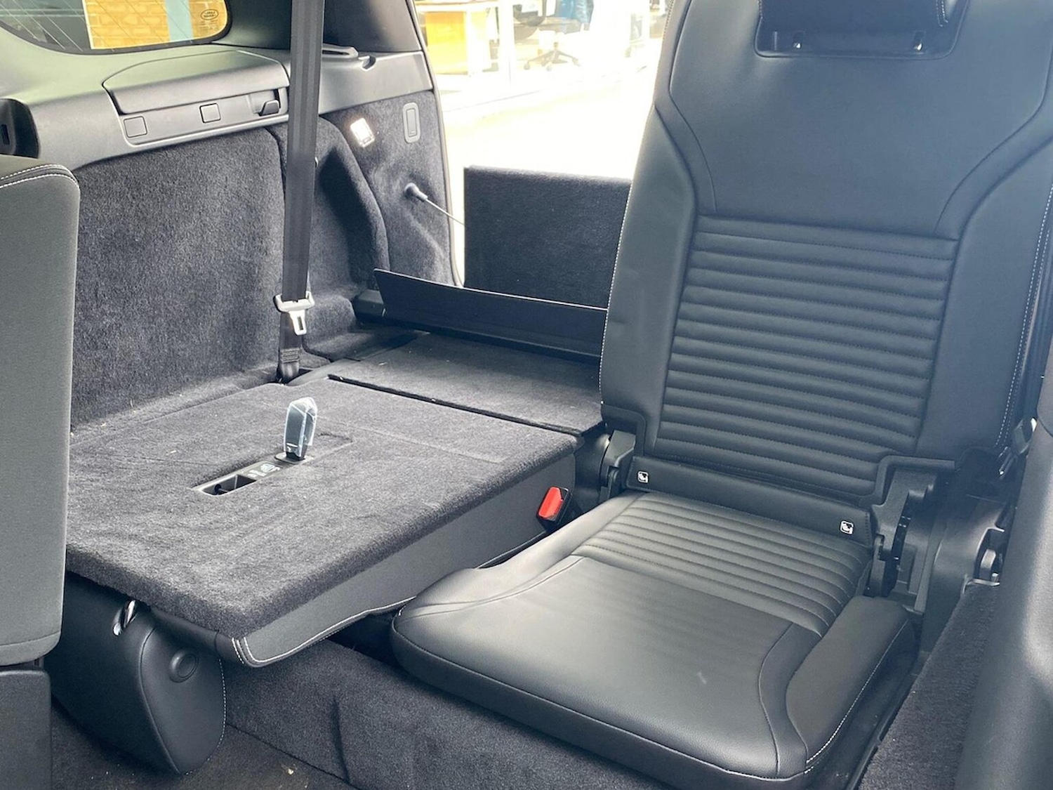 Used Land Rover Discovery 2025 for sale - 77891693: Photo 34