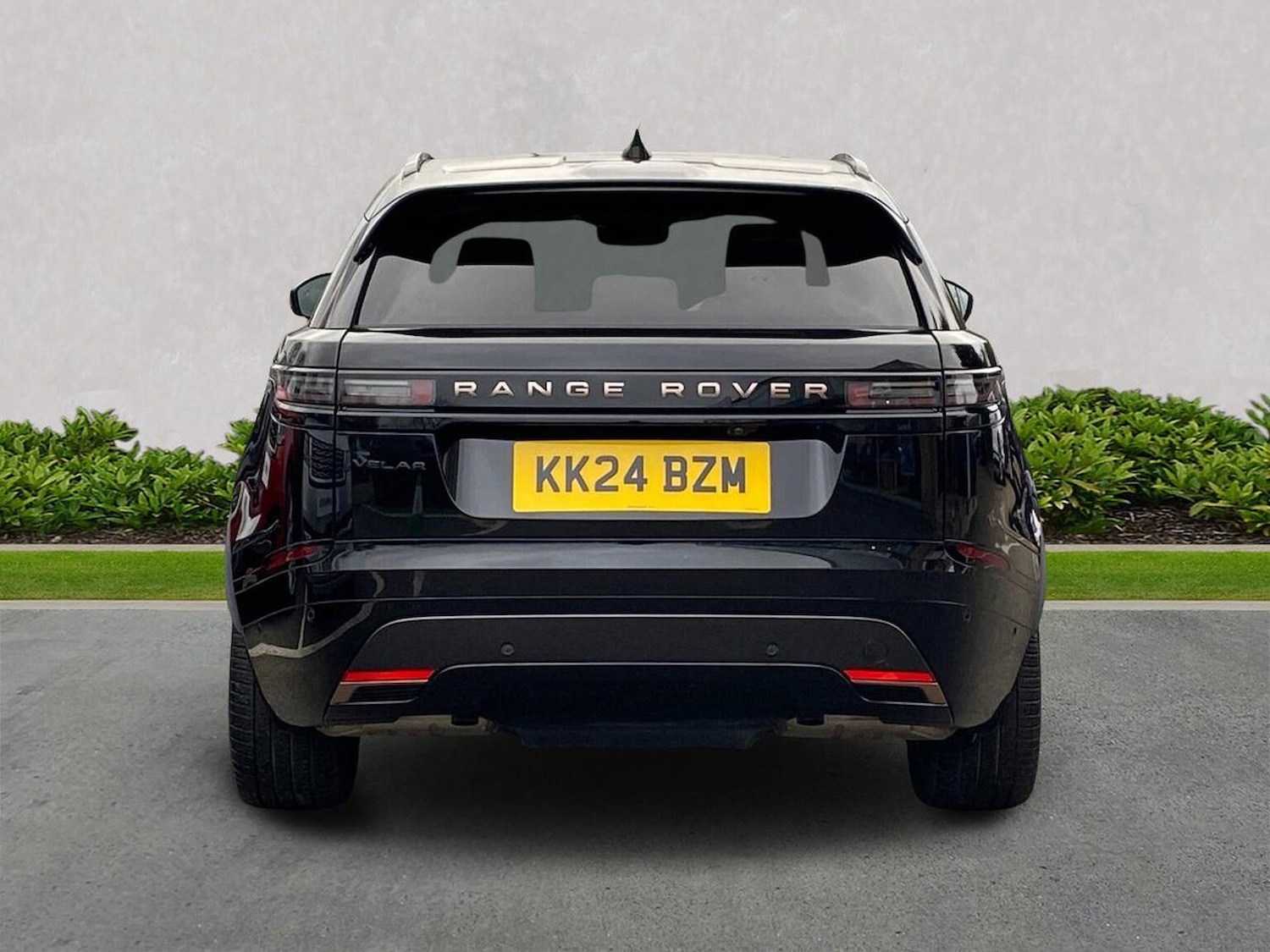 Used Land Rover Range Rover Velar 2024 for sale - 77028144: Photo 8