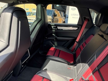 Used Porsche Cayenne 2022 for sale - 79091435: Photo