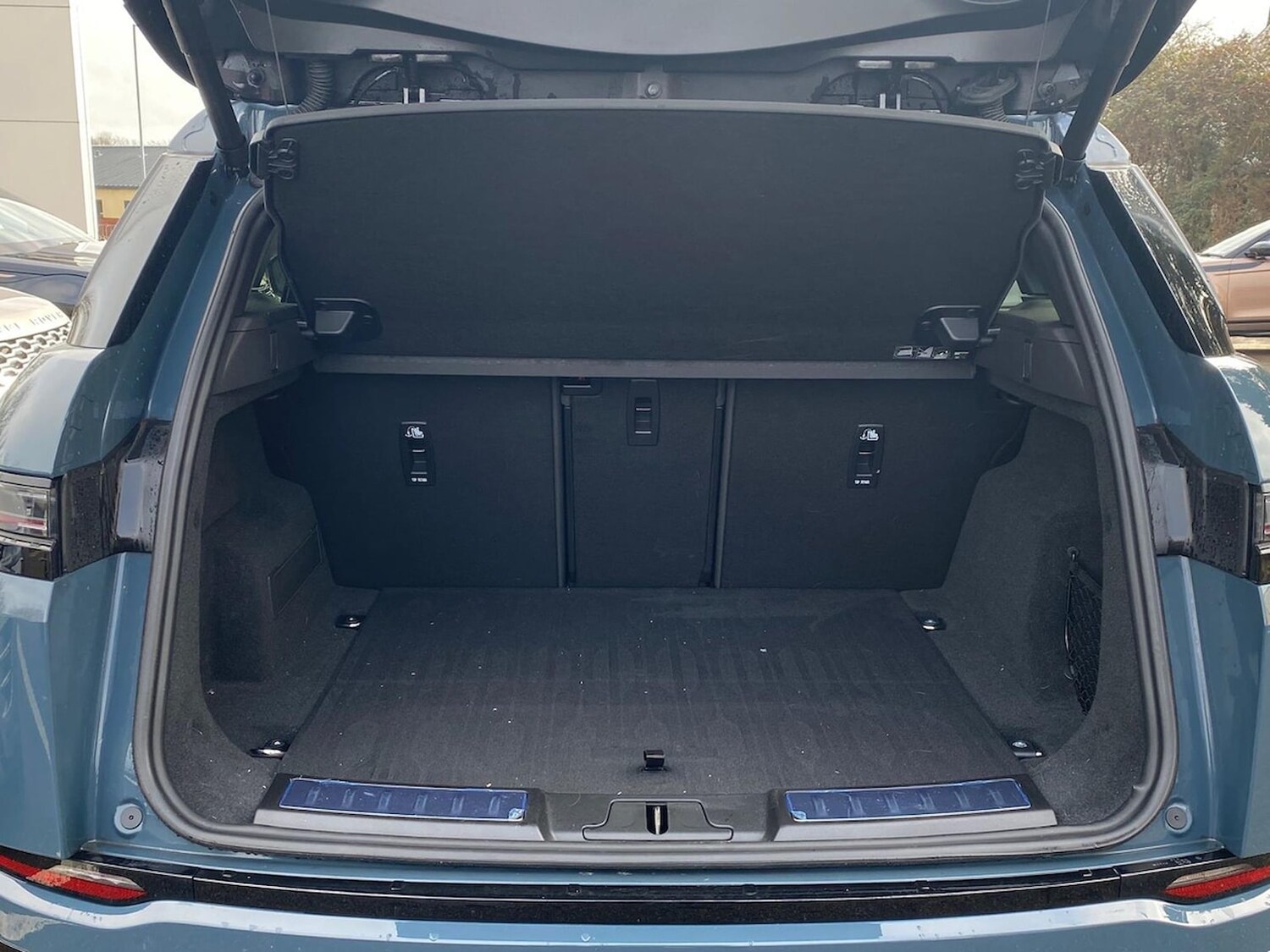 Used Land Rover Range Rover Evoque 2025 for sale - 78193679: Photo 12