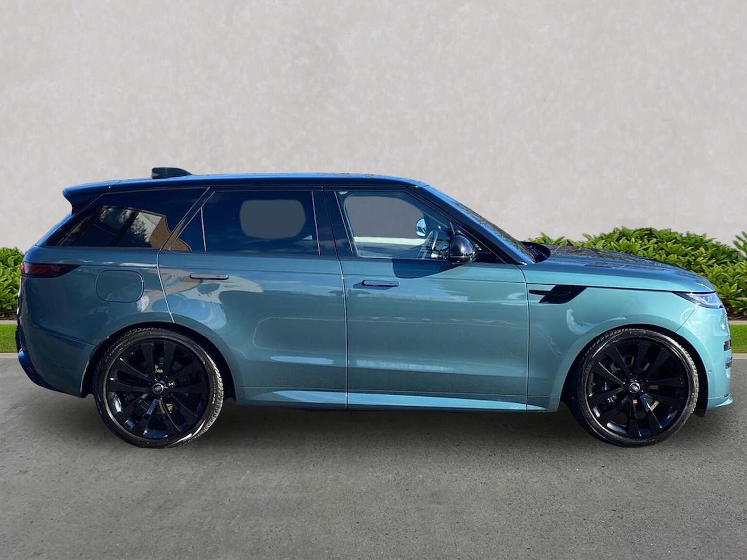 Used Land Rover Range Rover Sport 2024 for sale - 77896306: Photo 5