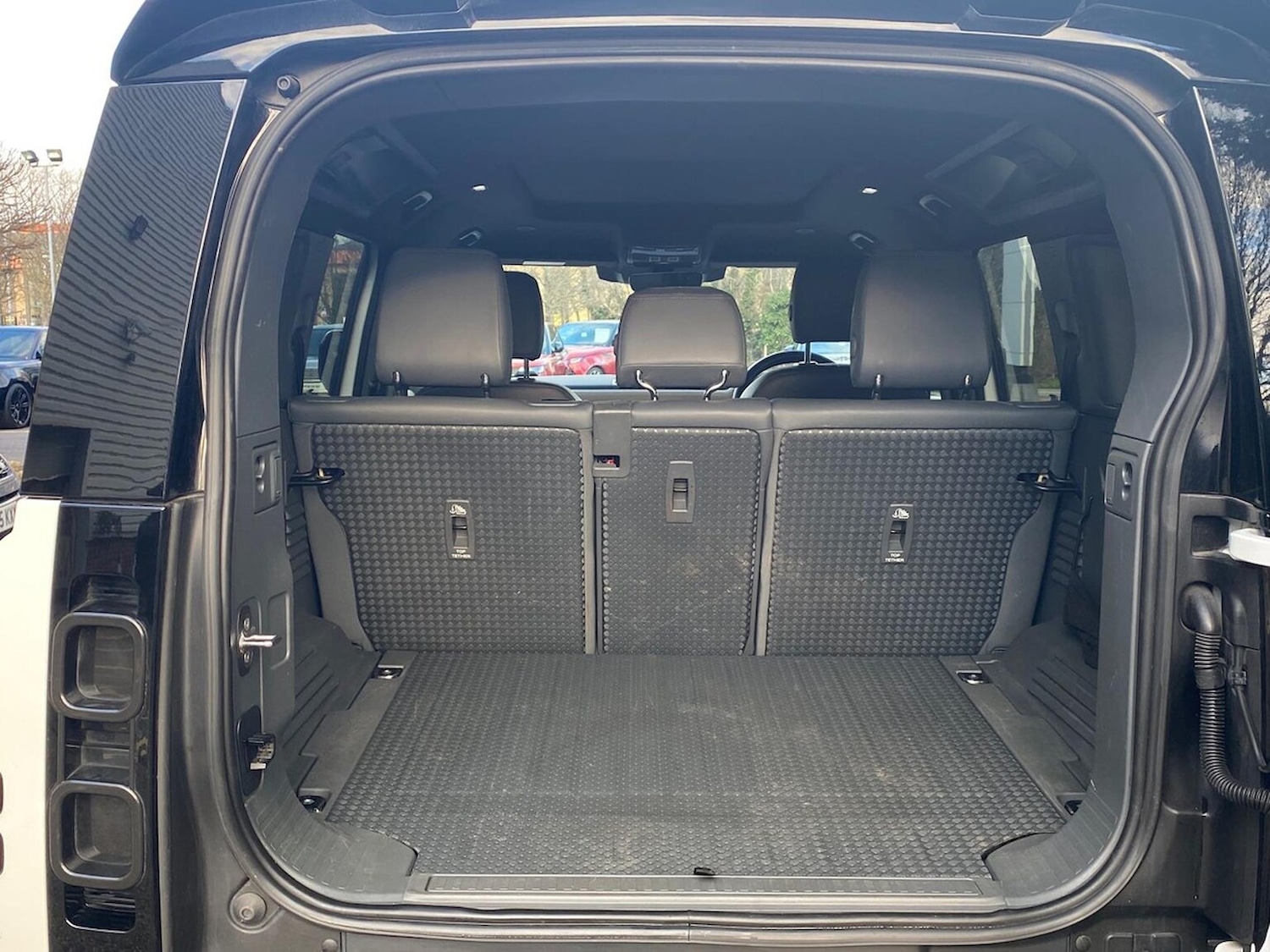 Used Land Rover Defender 2023 for sale - 77676385: Photo 10