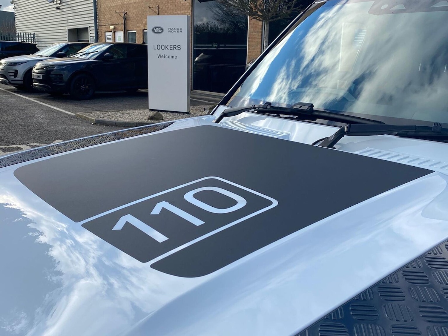 Used Land Rover Defender 2023 for sale - 77676385: Photo 28