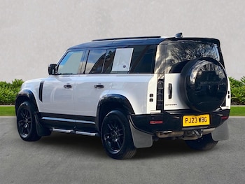 Used Land Rover Defender 2023 for sale - 77676385: Photo