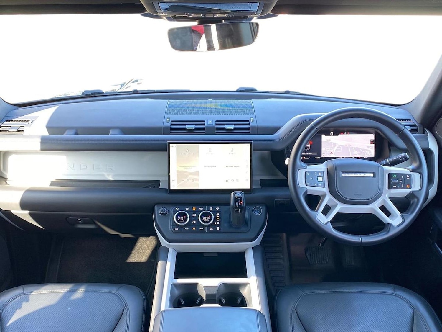 Used Land Rover Defender 2025 for sale - 78144526: Photo 11