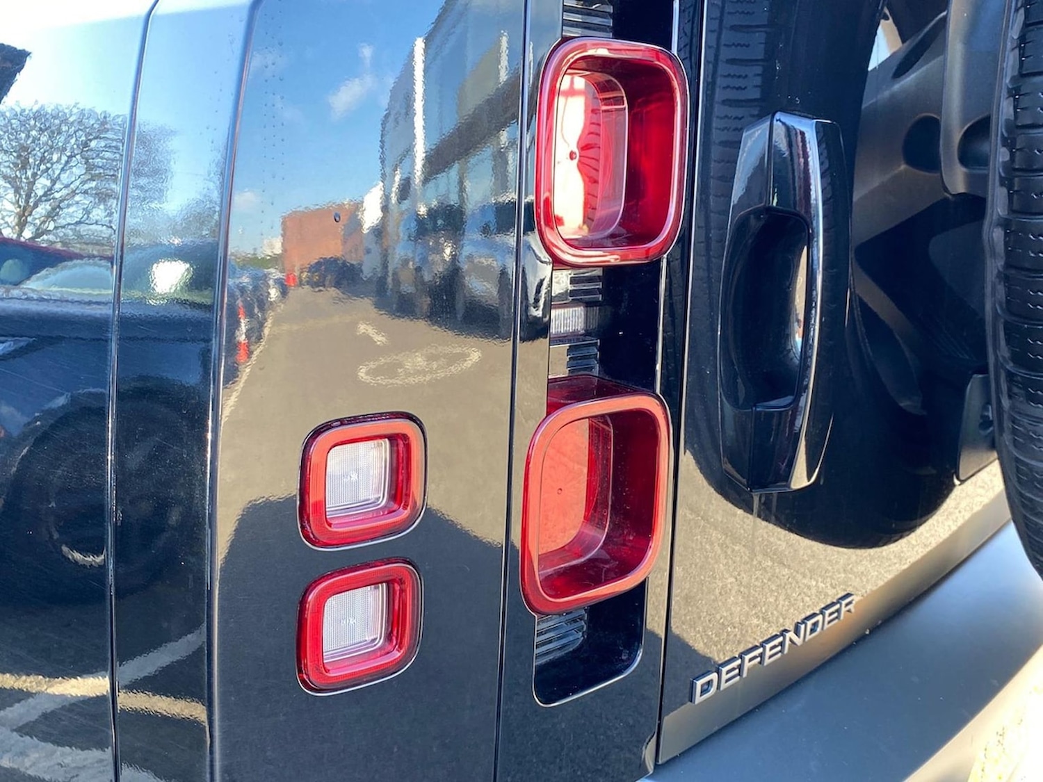 Used Land Rover Defender 2025 for sale - 78144526: Photo 21